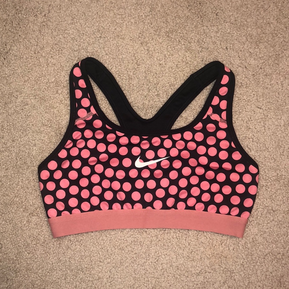 Women’s Nike pro sports bra